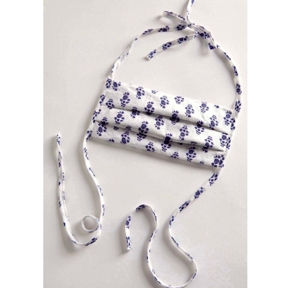 Free People Reusable Face Mask.
